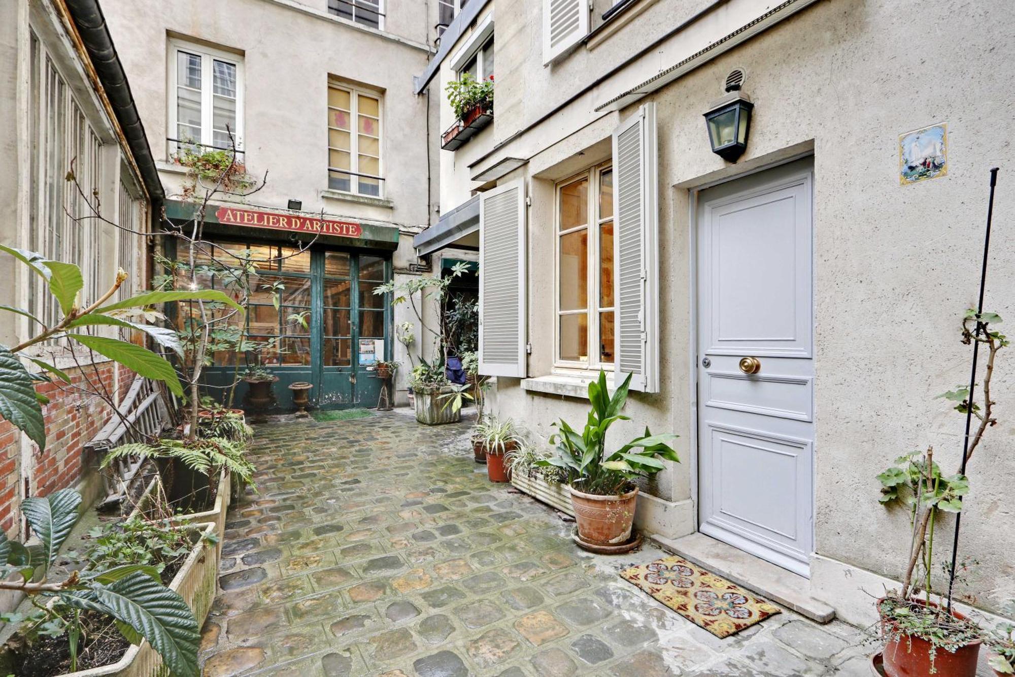 Appartement Cmg - Place Des Vosges - Le Marais 2 *